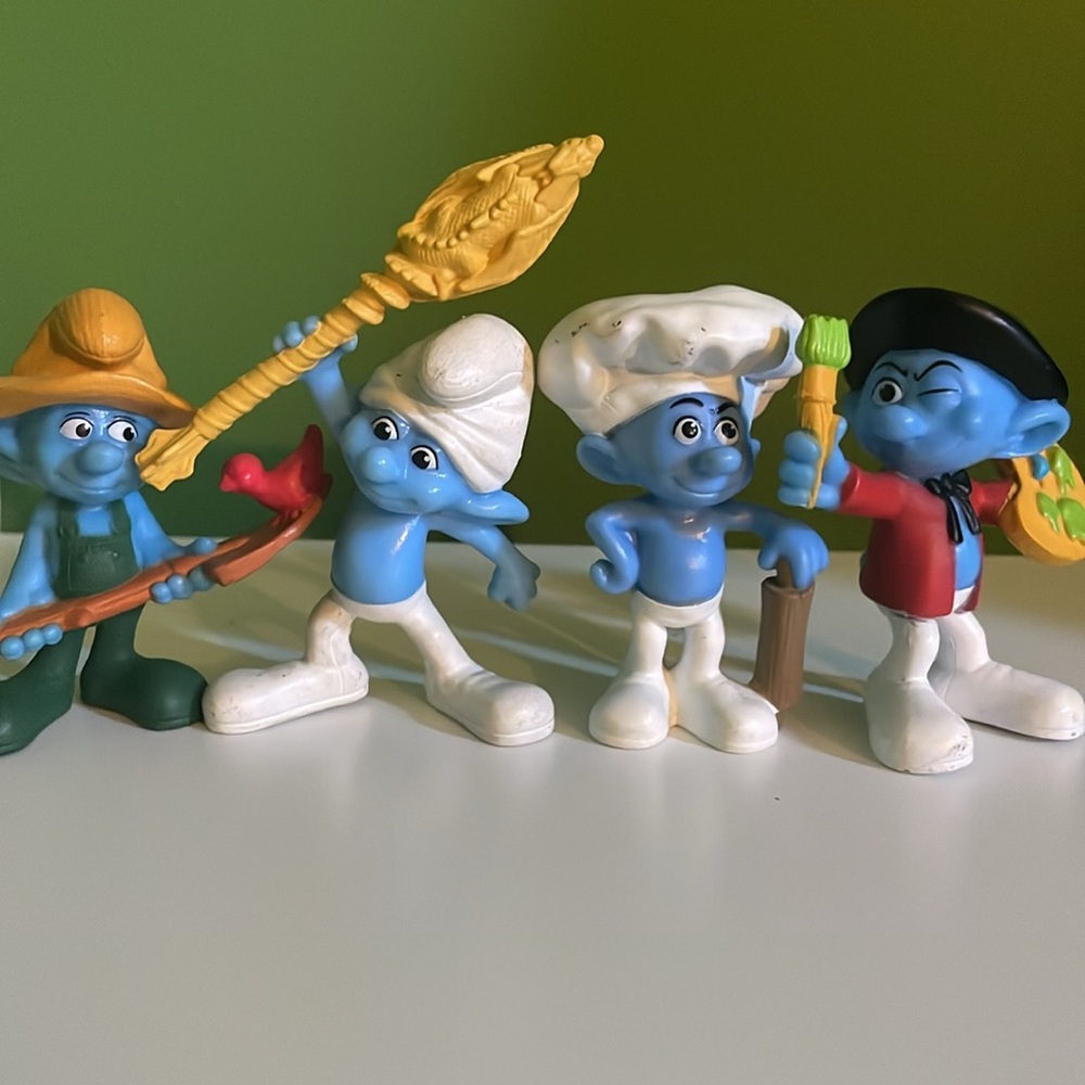Figurine Sets - Picture 3 of 6
